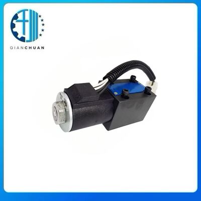 Solenoid Valve 3EB-15-58611 for Komatsu FD10-18-20 FD20/25-17 FD20H/25H-16 FD20N/25N-16 FD30-16 Forklift Spare Parts